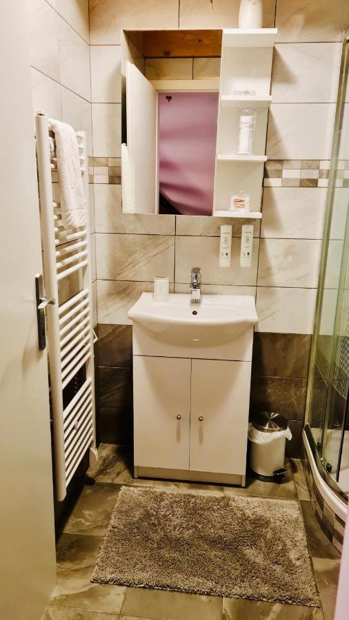 Romantic Apartments Sweet Baci มาริบอร์ ภายนอก รูปภาพ