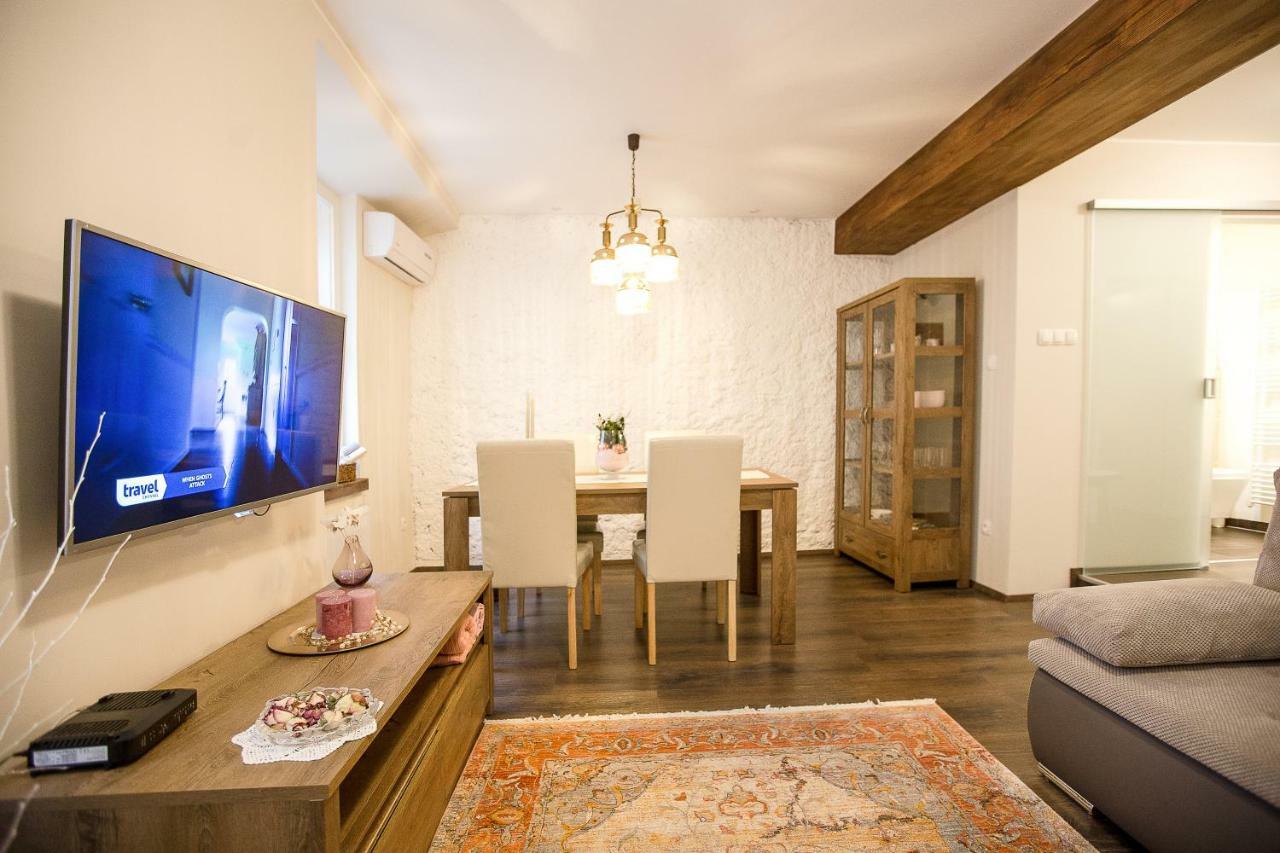 Romantic Apartments Sweet Baci มาริบอร์ ภายนอก รูปภาพ